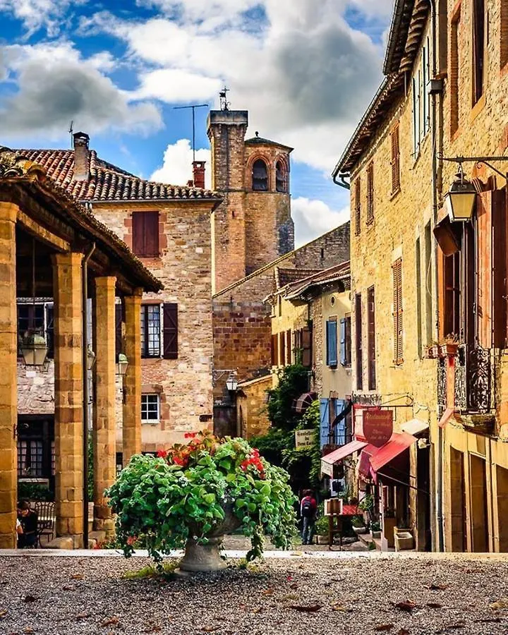 *** Penzion Chateau Labistoul Campes Francie